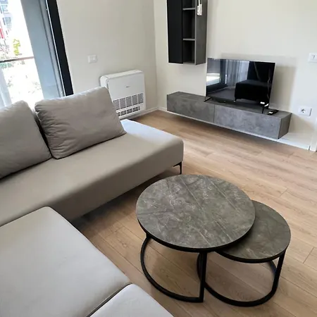 Oasis דירה טיראנה